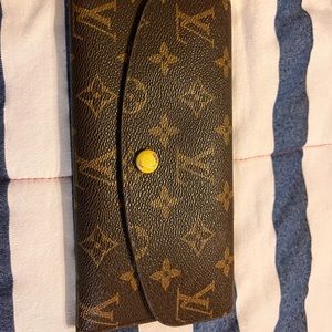 Dhgate wallet dupe